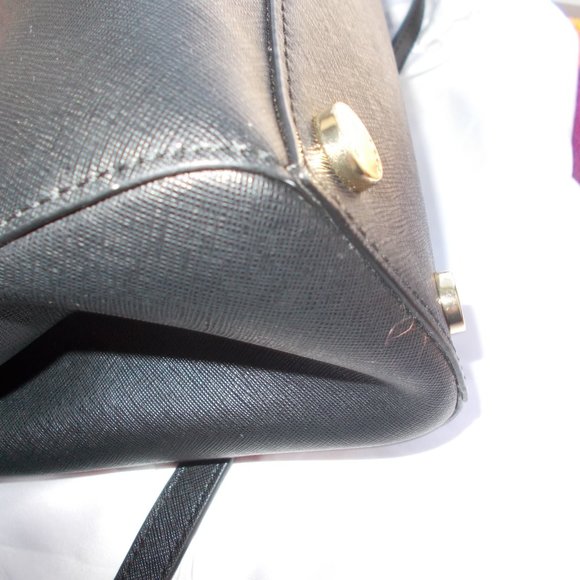 Michael Kors Cynthiana Black Saffiano Leather Hand - Picture 7 of 13